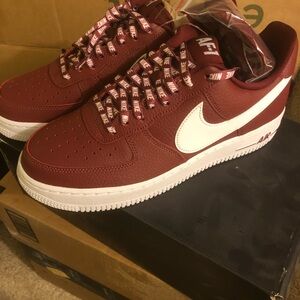 Nike Men's Burgundy and White Sneakers